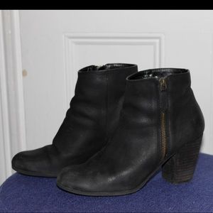Nordstrom BP “Trolley” leather ankle booties